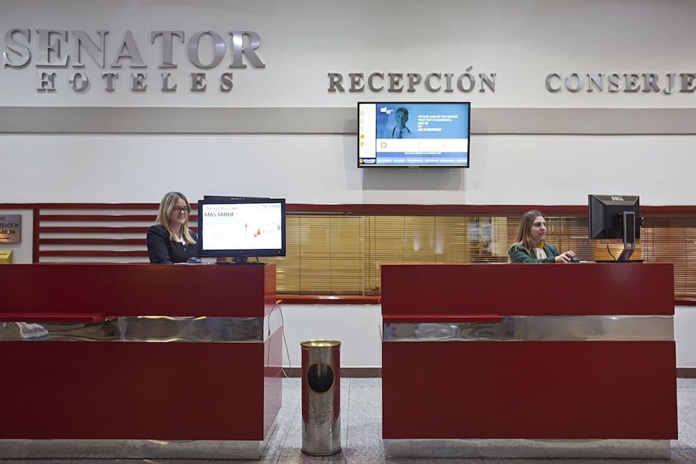 Ilunion Les Corts Spa Barcelona Exterior foto